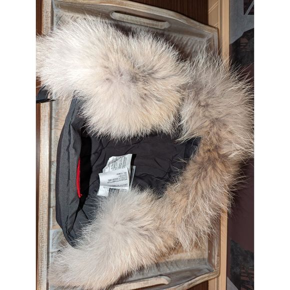 Canada Goose Aviator Hat, Gray, S/M - Picture 3 of 10